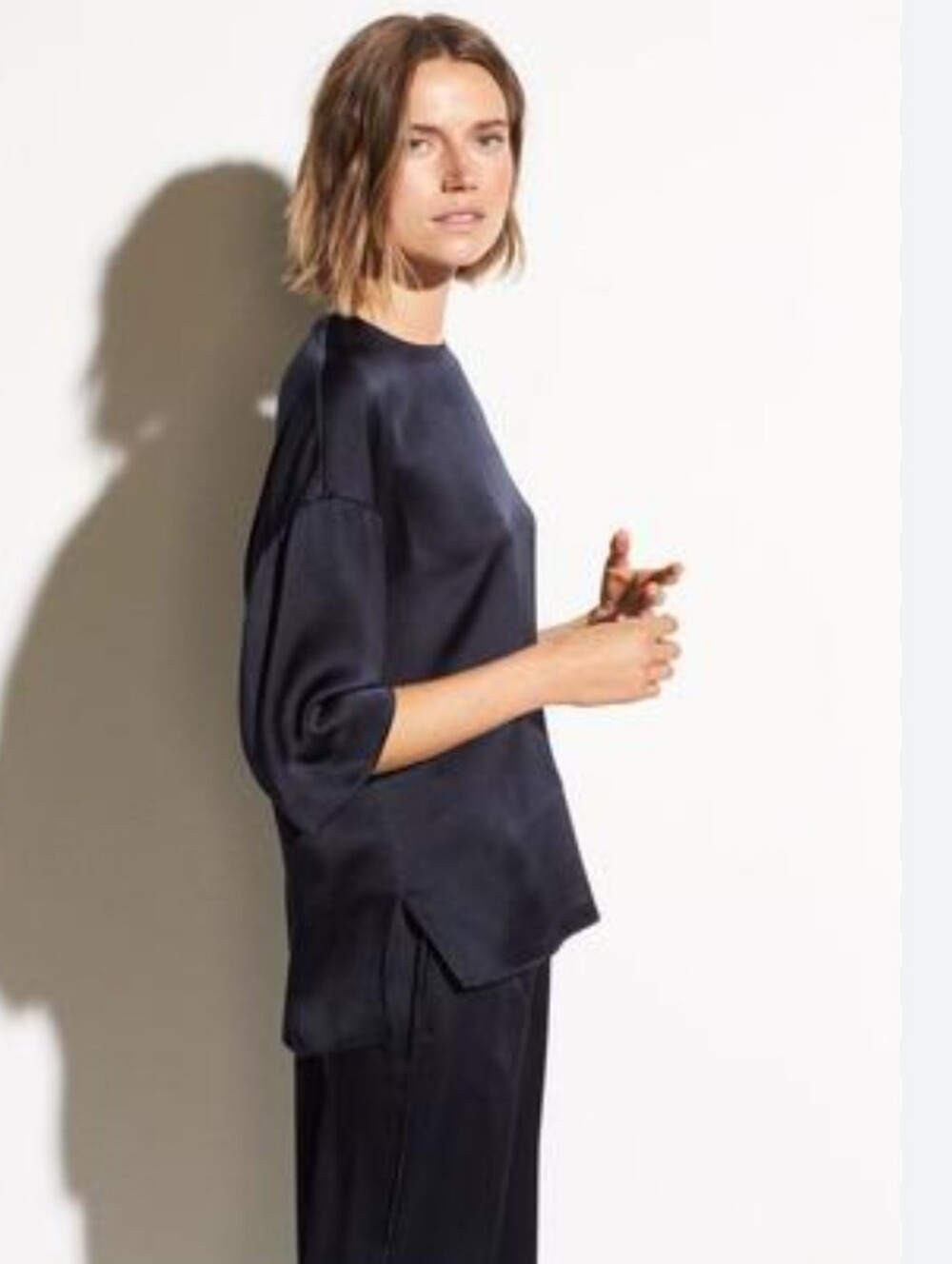 Silk blouse 3/4 sleeve black Loose fitting, boxy short sleeve Sz Small